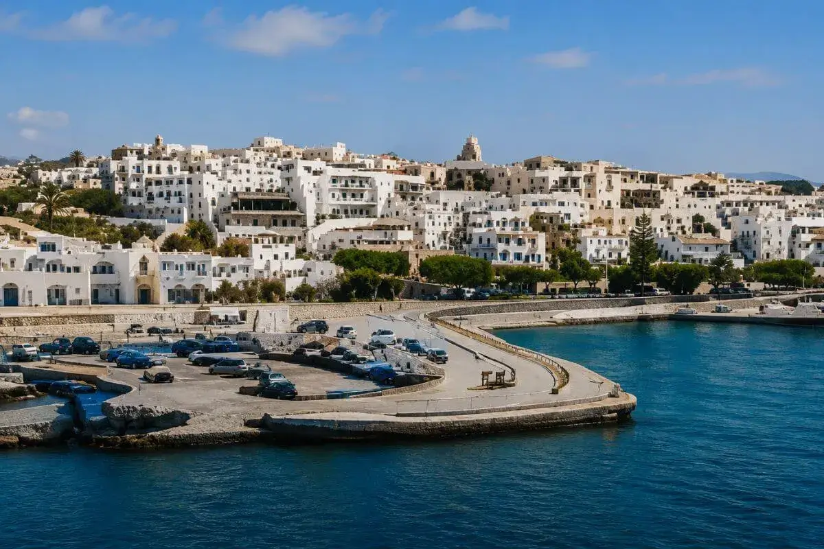 Εργασία σεζόν και προσωπικό στα ελληνικά νησιά μέσω SeasonIsland
